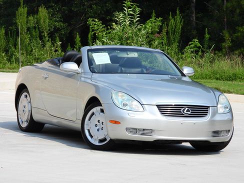 Used 2005 Lexus SC 430 Convertible RWD image 19
