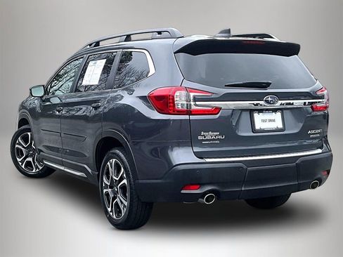 Used 2023 Subaru Ascent Limited image 8