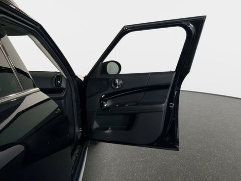 Used 2024 MINI Cooper Countryman S FWD image 23