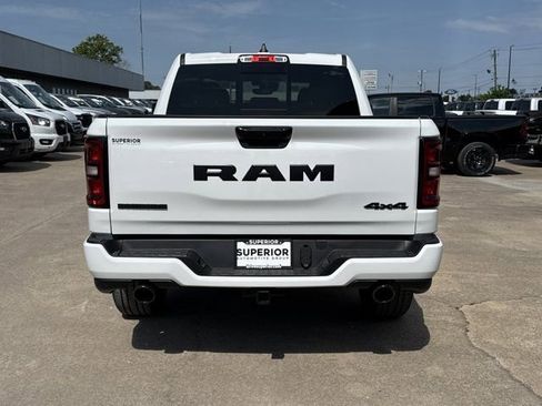 New 2026 RAM 1500 Big Horn AWD/4WD image 3