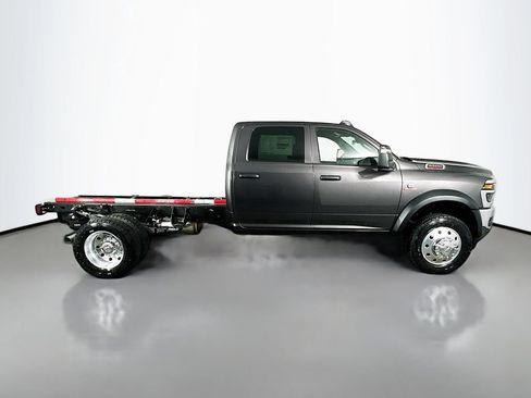 New 2026 RAM 5500 Tradesman w/ Chrome Appearance Group image 8