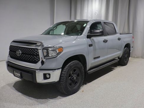 Used 2020 Toyota Tundra SR5 w/ SR5 Upgrade Package AWD/4WD image 7