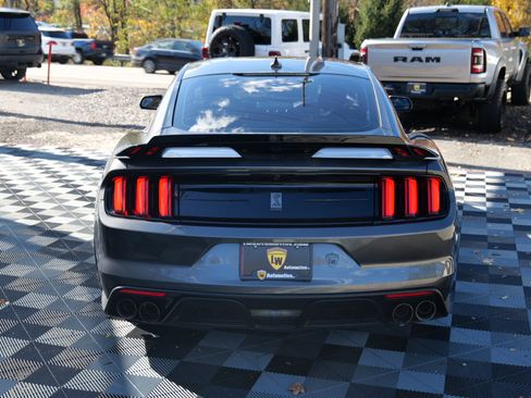 Used 2020 Ford Mustang Shelby GT350 w/ Technology Package image 6