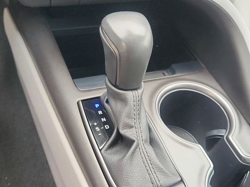 Used 2023 Toyota Camry XSE FWD image 14
