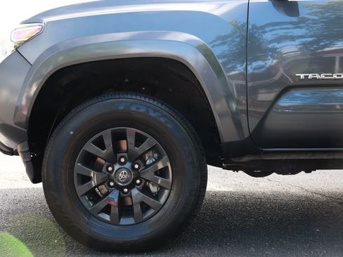 Used 2023 Toyota Tacoma SR5 RWD image 8