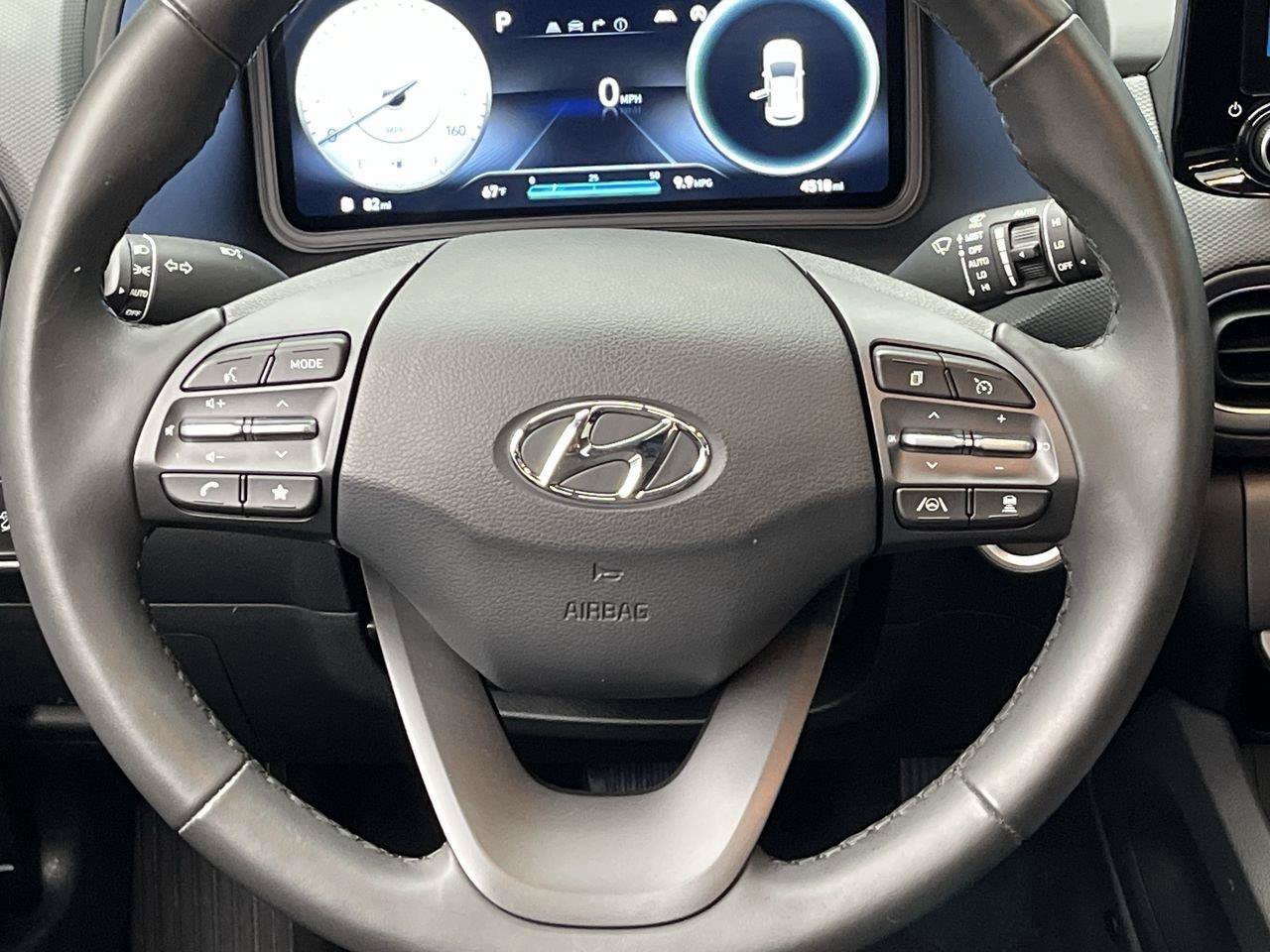 Used 2023 Hyundai Kona Limited AWD/4WD image 15