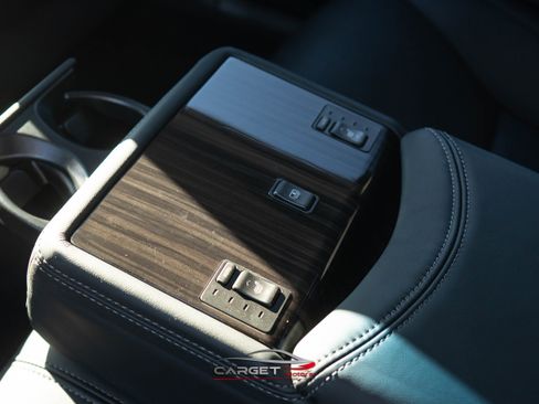 Used 2014 Lexus LS 460 AWD image 23