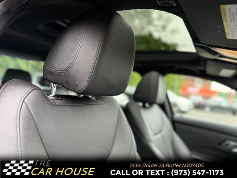 Used 2020 BMW 330i xDrive Sedan w/ Driving Assistance Package AWD/4WD image 18