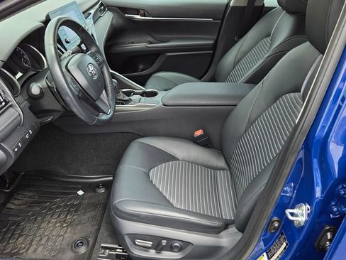 Used 2024 Toyota Camry SE w/ Convenience Package FWD image 13