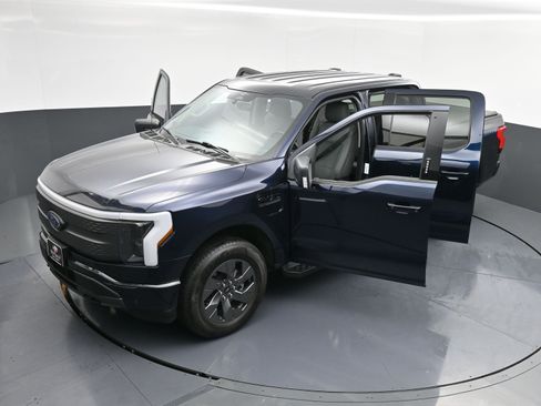 Used 2023 Ford F150 Lightning XLT w/ Equipment Group 312A High image 42