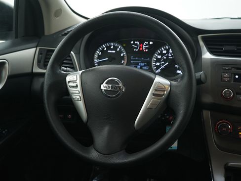 Used 2014 Nissan Sentra SV image 15