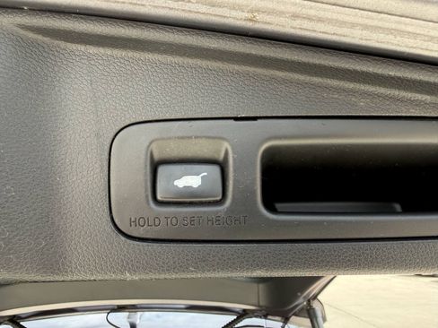 Used 2018 Honda CR-V EX-L image 14