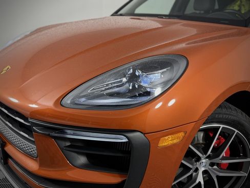 Used 2022 Porsche Macan S image 11