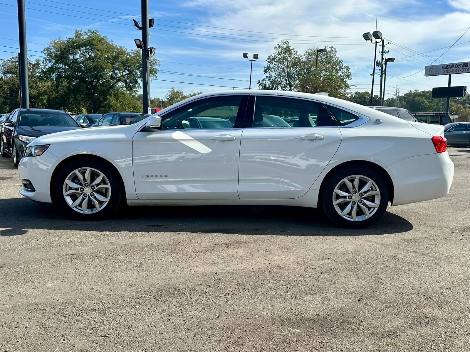 Used 2019 Chevrolet Impala LT FWD image 3