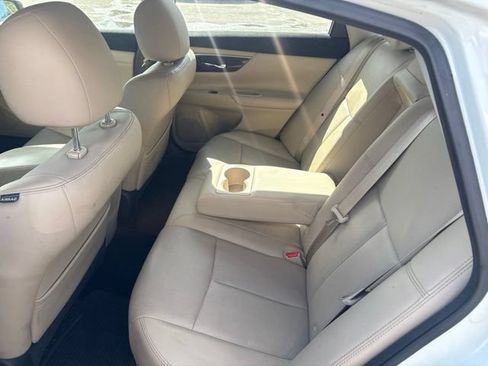 Used 2015 Nissan Altima 2.5 FWD image 20