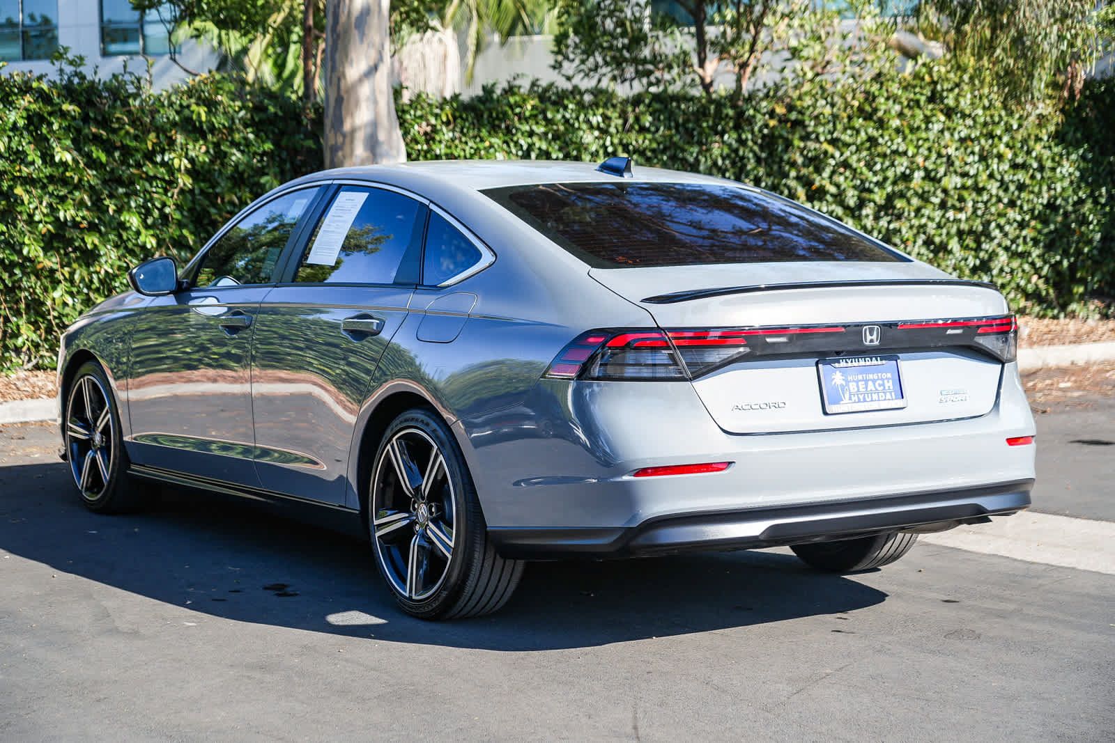 Used 2024 Honda Accord Sport image 8