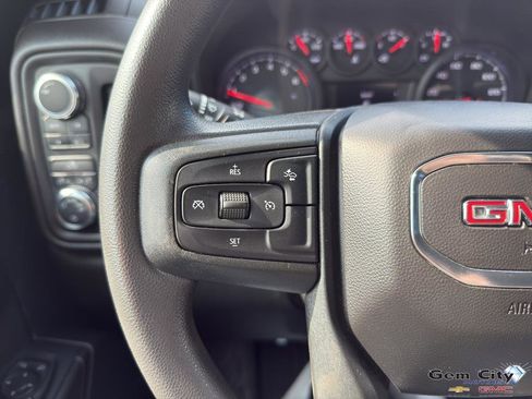 Used 2022 GMC Sierra 1500 Pro w/ Pro Value Package image 26