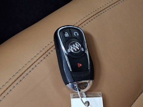 Used 2019 Buick Encore Essence w/ Experience Buick Package AWD/4WD image 20