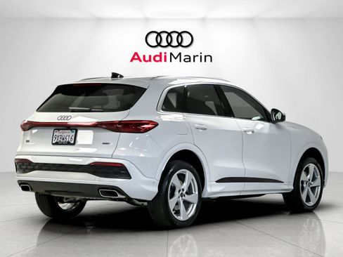 Certified 2025 Audi Q5 Premium w/ Premium Plus AWD/4WD image 5
