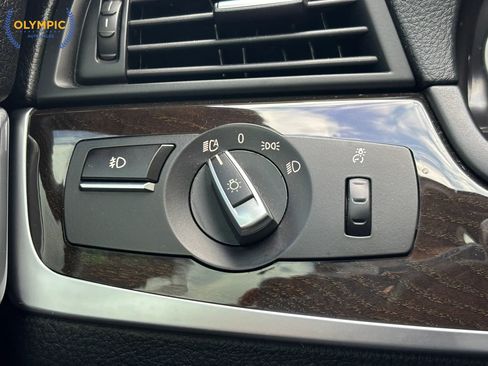 Used 2016 BMW 528i Sedan image 34