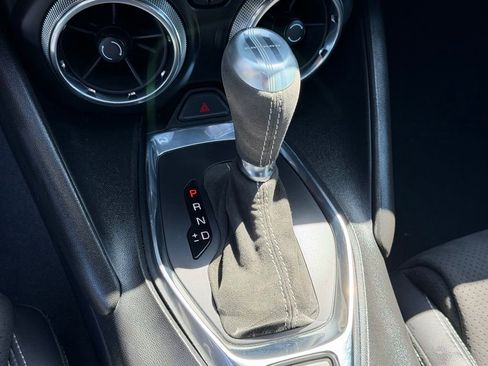 Used 2022 Chevrolet Camaro SS RWD image 18