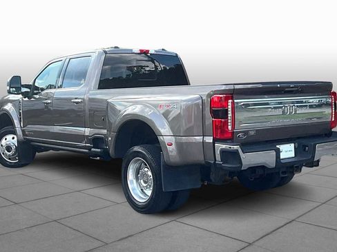 Used 2023 Ford F450 King Ranch w/ Chrome Package image 11