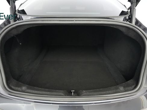 Used 2025 Tesla Model 3 Long Range RWD image 8