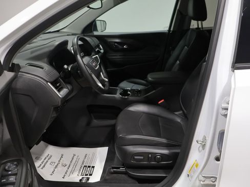 Used 2023 GMC Terrain SLT w/ Tech Package AWD/4WD image 11