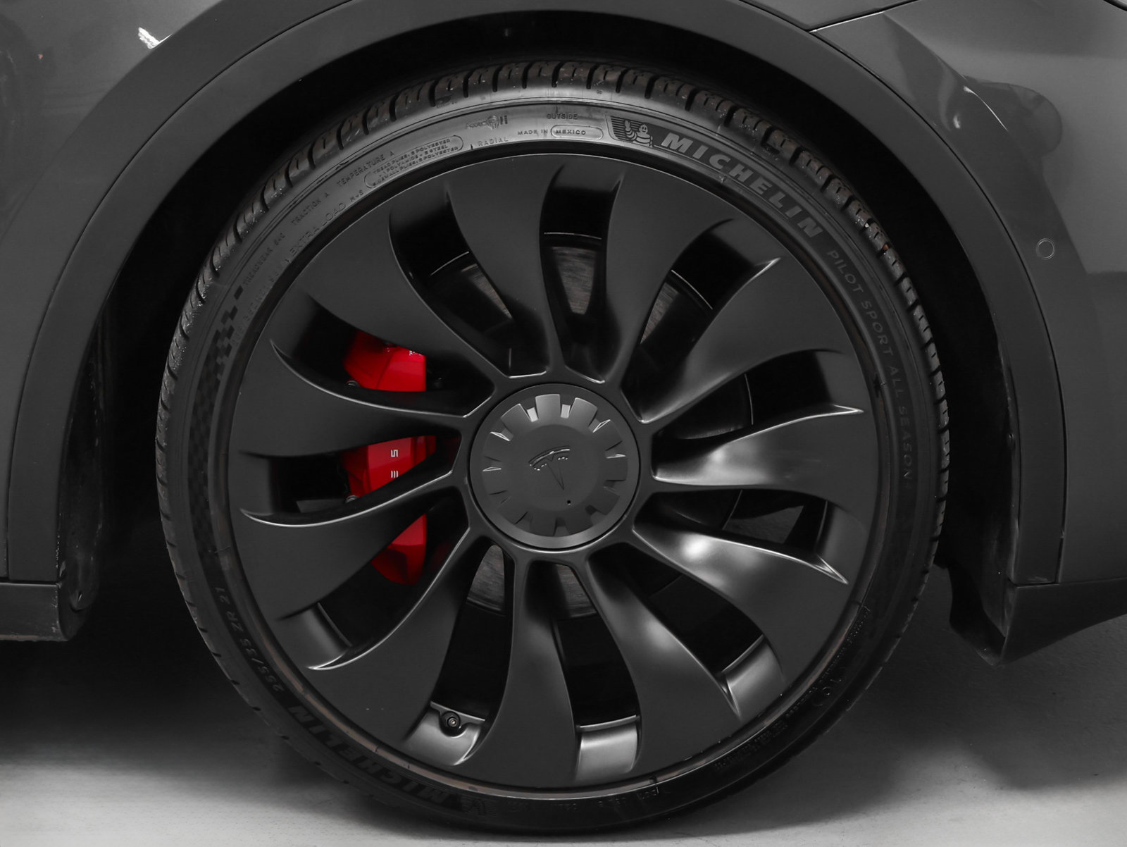 Used 2022 Tesla Model Y Performance AWD/4WD image 15