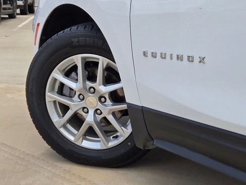Used 2023 Chevrolet Equinox LT FWD image 30