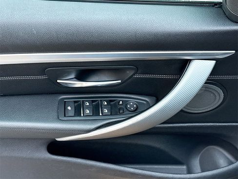 Used 2018 BMW 430i Convertible w/ Premium Package image 19