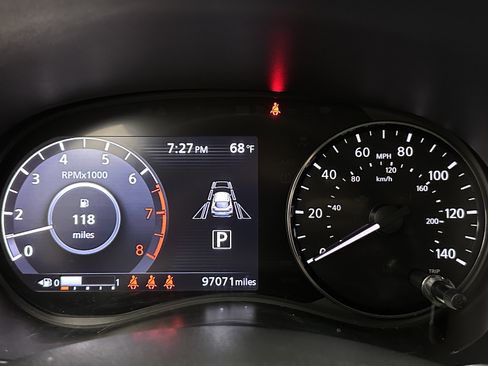 Used 2021 Nissan Kicks SV FWD image 18