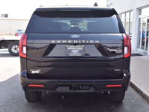 Used 2025 Ford Expedition Max Active image 10