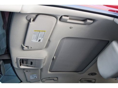 Used 2024 Buick Enclave Essence w/ Experience Buick Package FWD image 26