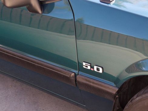 Used 1991 Ford Mustang LX RWD image 14
