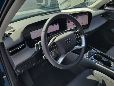 New 2026 Audi Q3 quattro 2.0T AWD/4WD image 7