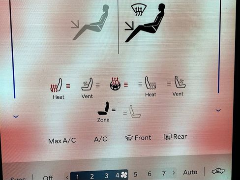 Used 2025 RAM 1500 Laramie image 21