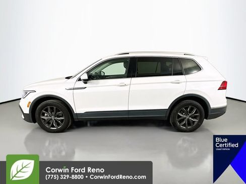 Used 2023 Volkswagen Tiguan SE w/ Panoramic Sunroof Package AWD/4WD image 5