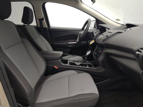 Used 2018 Ford Escape SE FWD image 21