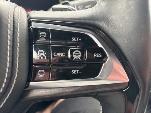 Used 2021 Jeep Grand Cherokee L Overland w/ Advanced Protech Group III image 25