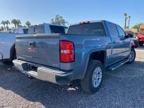 Used 2016 GMC Sierra 1500 SLE w/ SLE Value Package AWD/4WD image 4