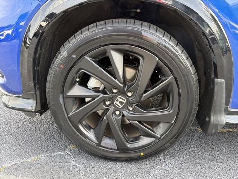 Used 2022 Honda HR-V Sport image 9