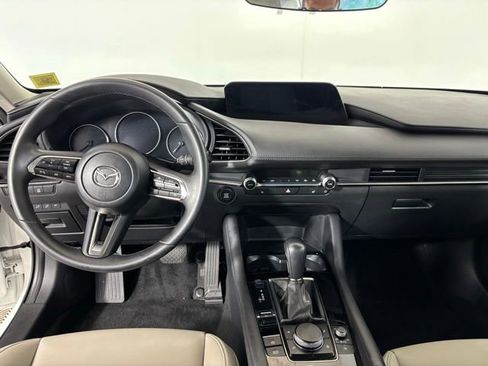 Used 2025 MAZDA MAZDA3 s FWD image 13