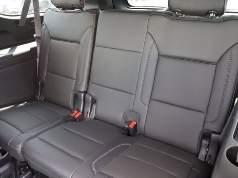 Used 2021 GMC Yukon XL Denali image 34