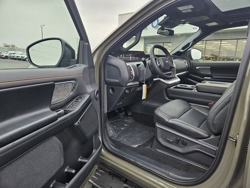 New 2025 Ford Expedition Tremor image 12