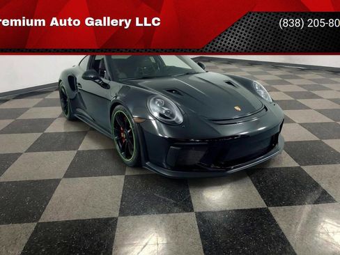 Used 2019 Porsche 911 GT3 RS image 1