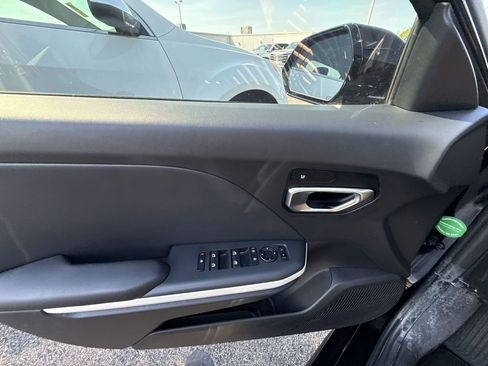 Used 2025 Kia K4 GT-Line FWD image 29