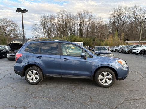 Used 2014 Subaru Forester 2.5i Premium w/ All-Weather Package image 7