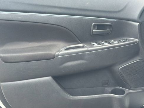 Used 2015 Mitsubishi Outlander Sport ES FWD image 12