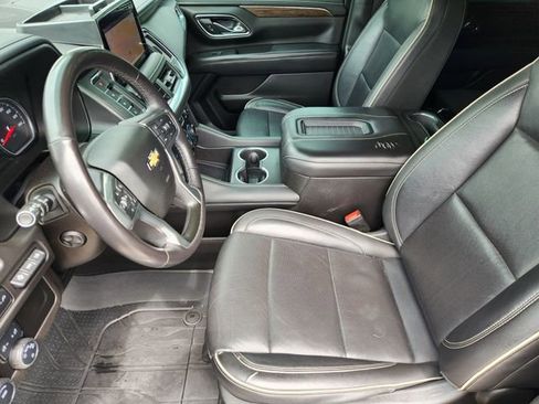 Used 2021 Chevrolet Tahoe Premier AWD/4WD image 13